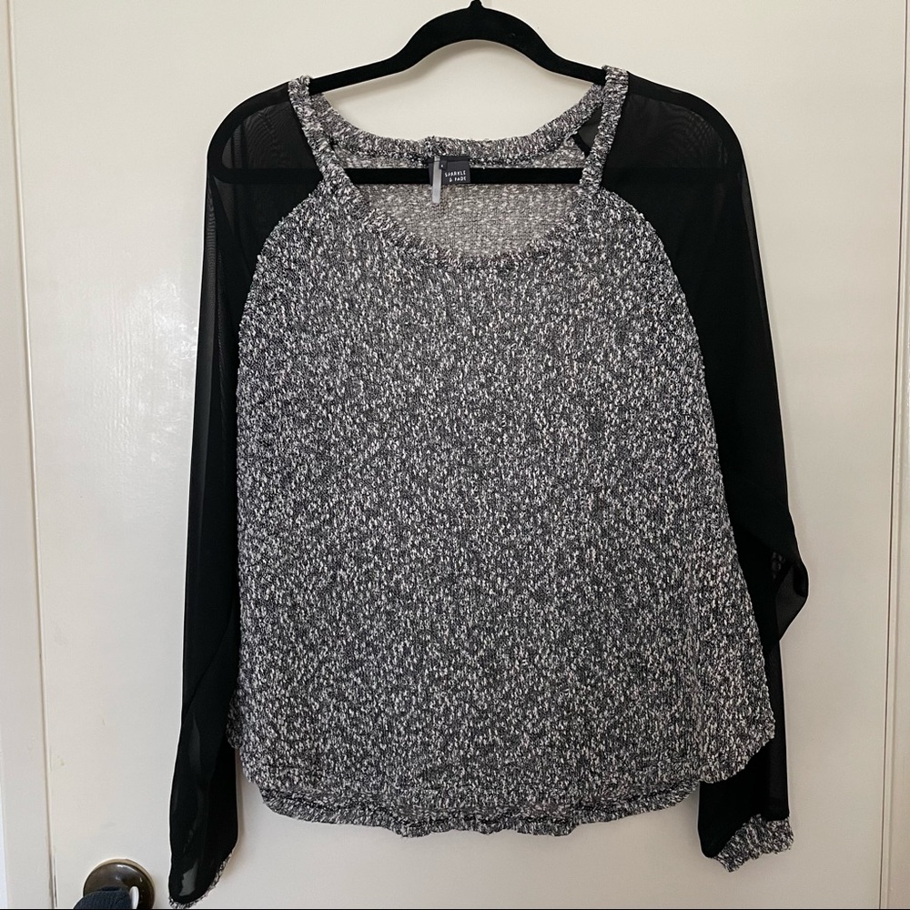 Urban Outfitters Sparkle & Fade black and white sheer sleeve blouse size L